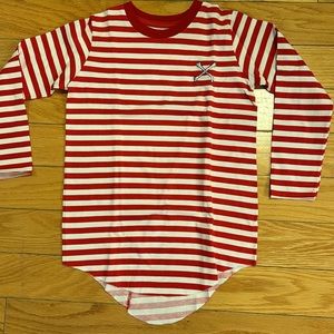 nununu kids diamond cut shirt. Size 4-5. Red stripes. New w/o tags. 100% cotton.